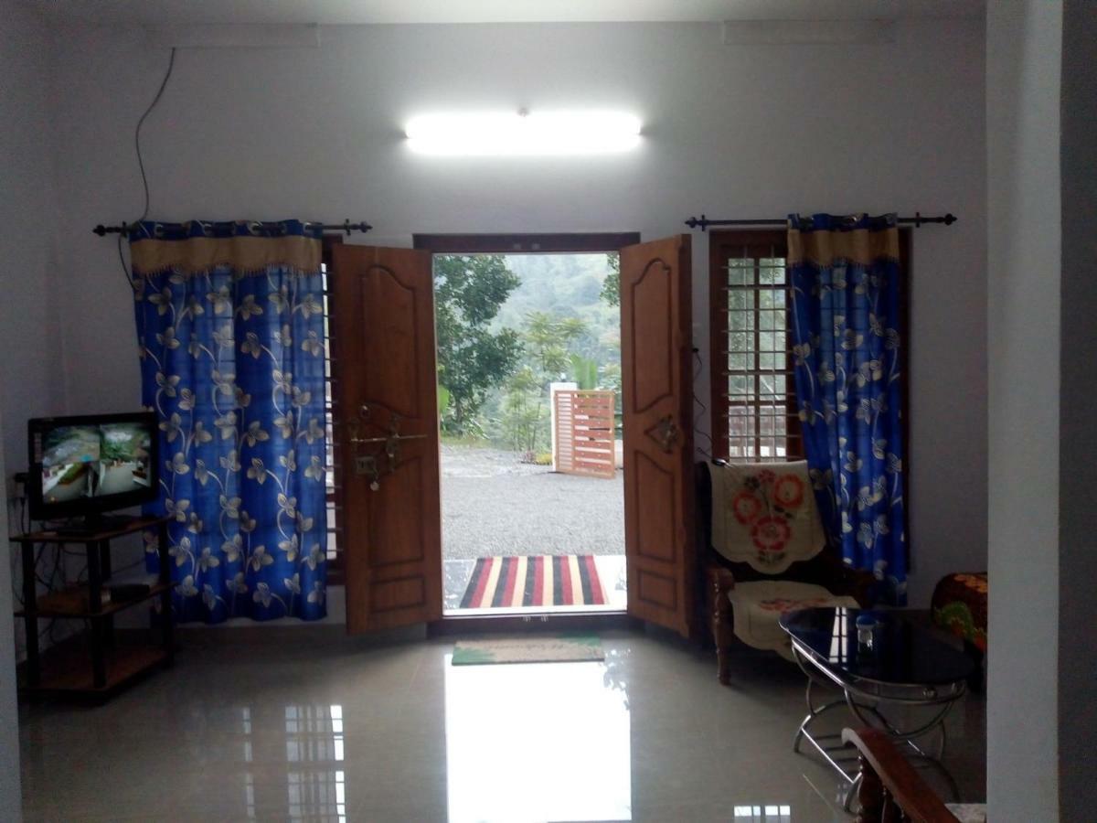 Friends Valley Home Stay Kattappana Ngoại thất bức ảnh